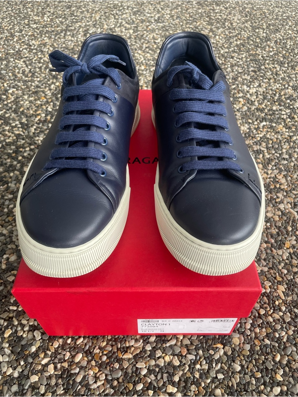Salvatore Ferragamo Navy Leather Low-Top Sneakers with Off-White Sole
